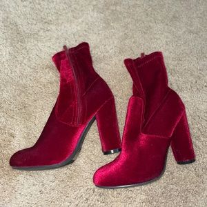 Size 9 velvet booties
